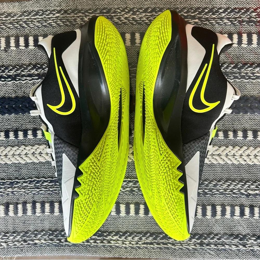Nike Precision VI Men’s 8 Black and Neon Green Basketball Shoes